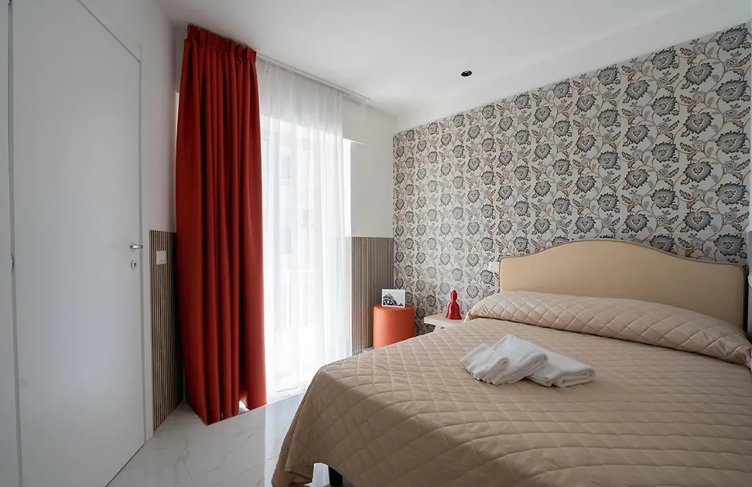 Hr Boutique Porto, Napoli Centro, By Clapa Group-1